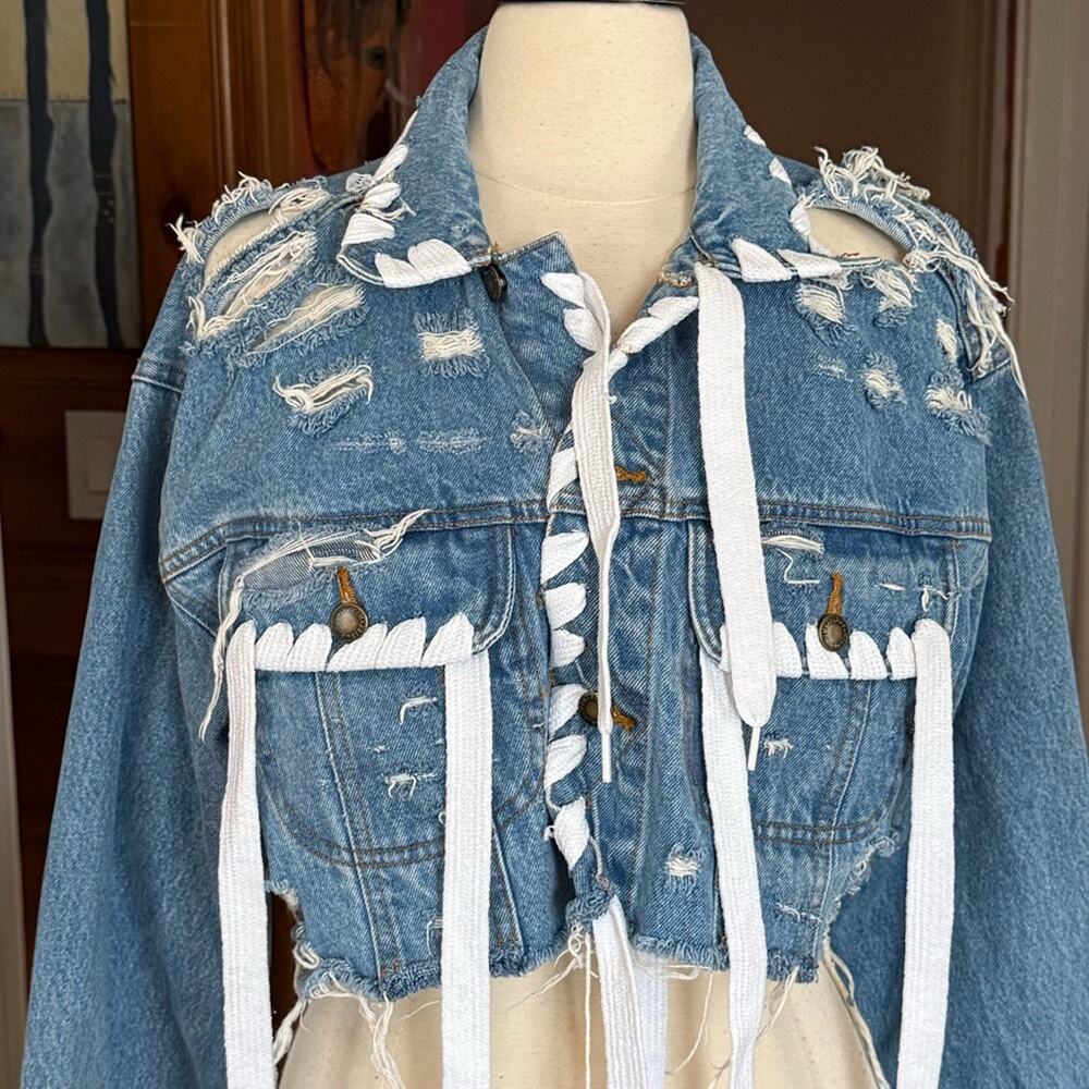 Tyler Lambert Cropped‎ Upcycled Cropped Jean Jacket Sz L Oversized Distressed